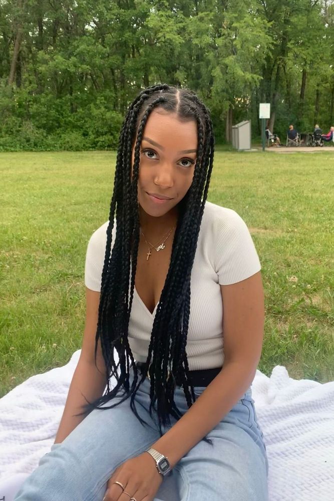 mariibalcha's fit featuring Aritzia