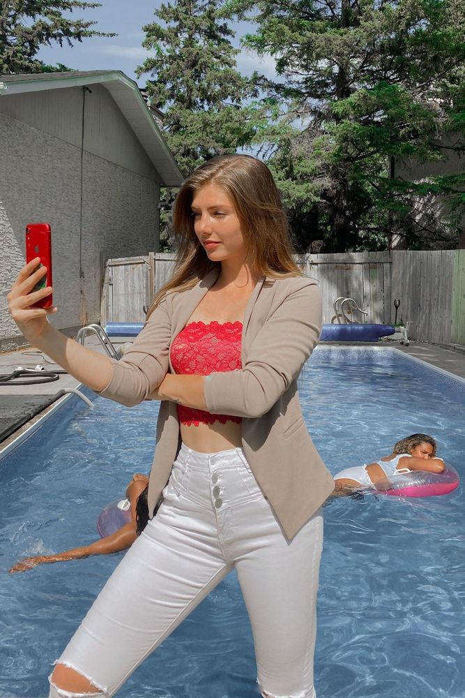 zoejichuk's fit featuring Dynamite | [object Object]