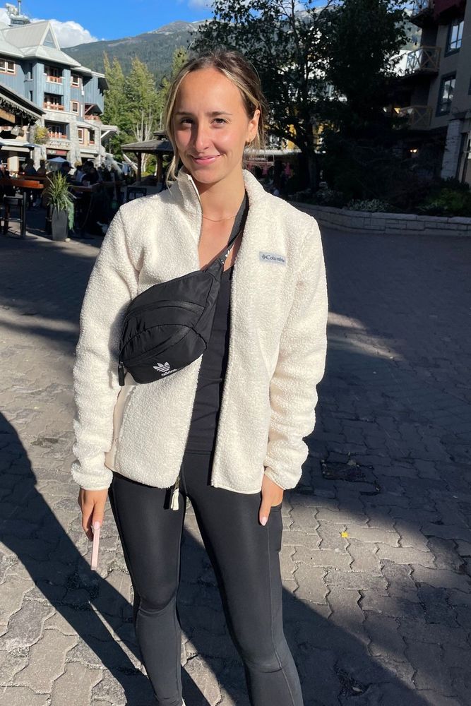 BrookYak's fit featuring Columbia, Lululemon, Adidas | 6605731f2b46b08b0c3257bd