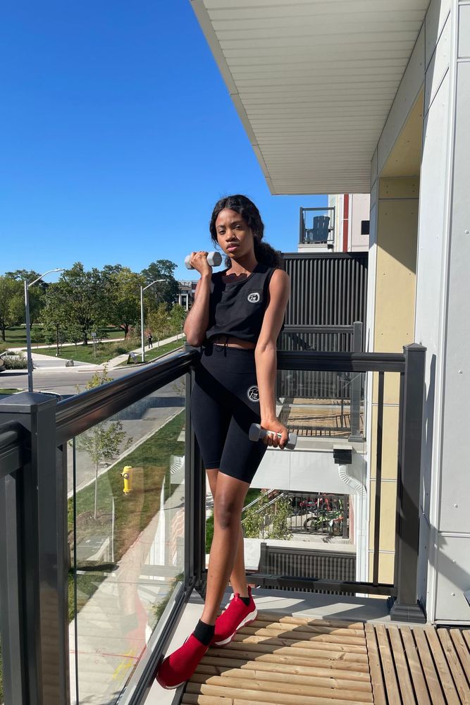 Stellawilz's fit featuring Fixy Curve