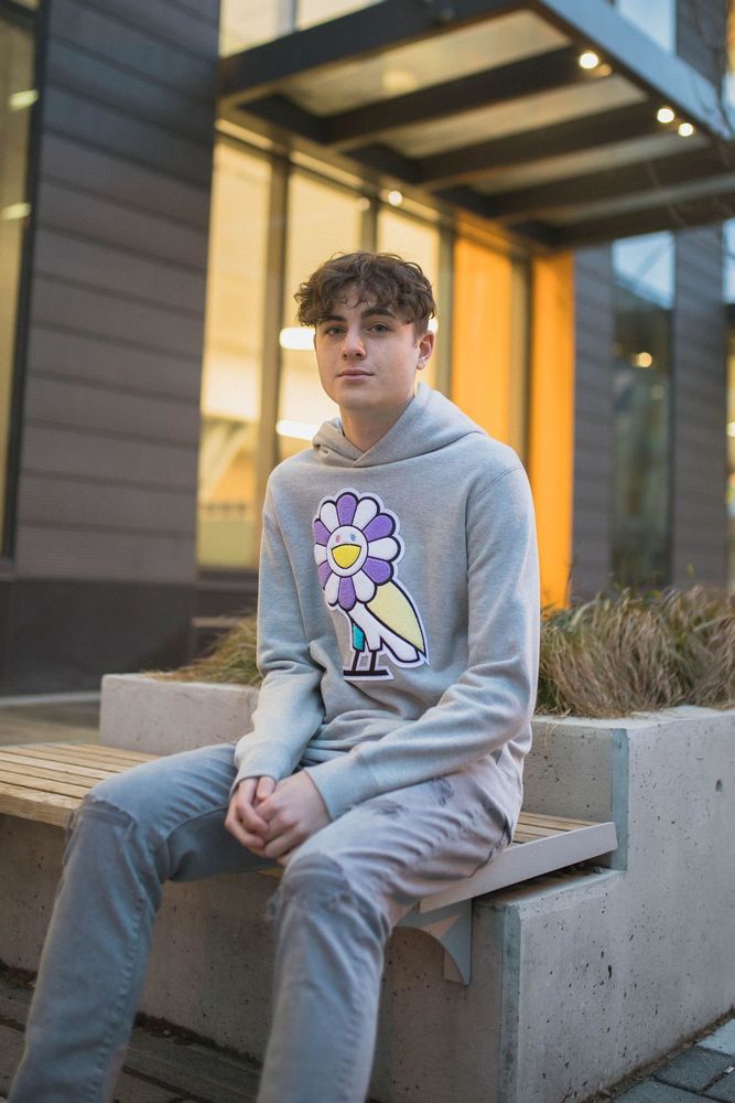 joey's fit featuring OVO, American Eagle, Yeezy | [object Object], [object Object], [object Object], [object Object], [object Object], [object Object], [object Object], [object Object]