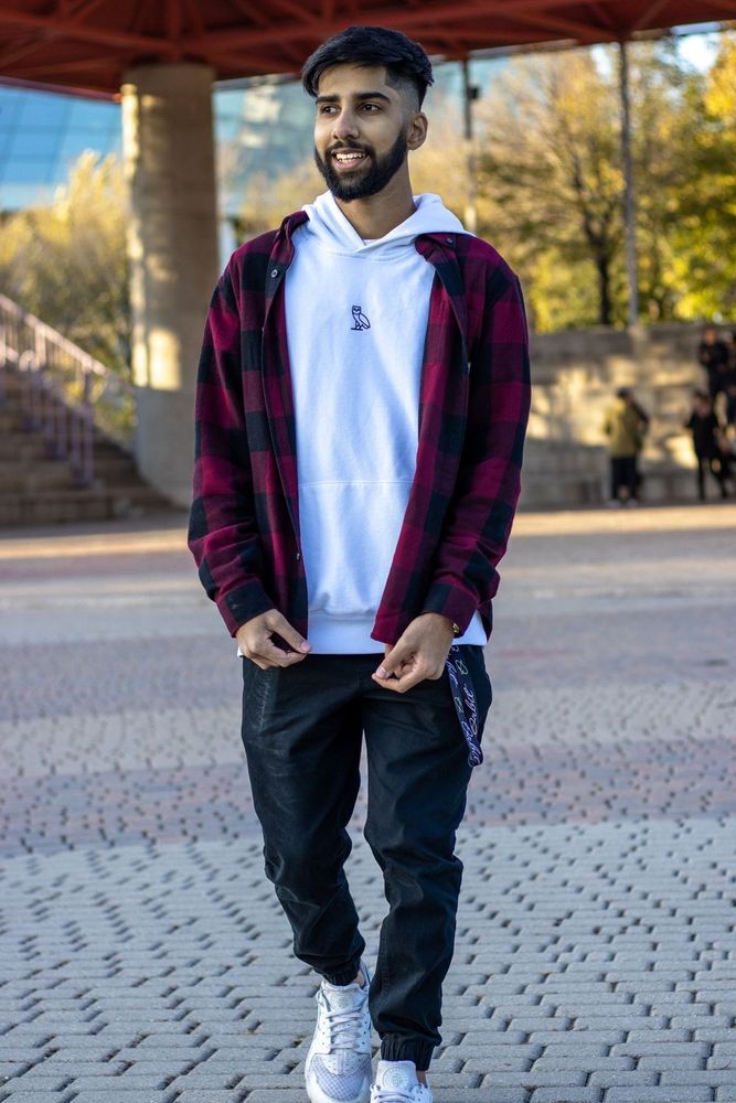 umarrawann's fit featuring OVO, Bluenotes, Nike