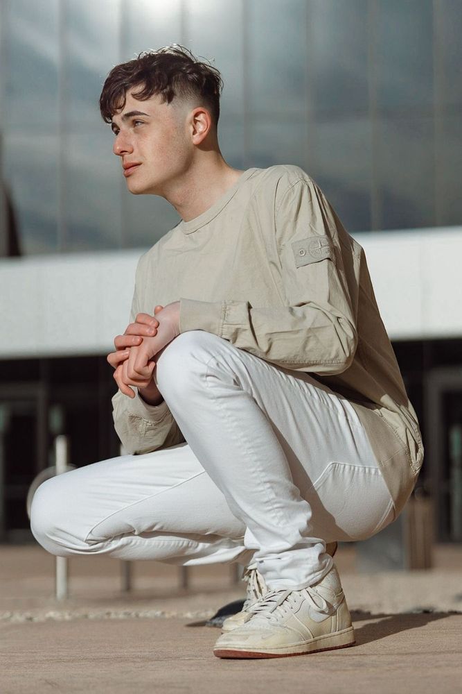 joey's fit featuring Stone Island, Jordan | 6058c05ca89de8060b148389, 61442b98893307fb7372cb17, 616e089287f660b7bbb28721, 615a353196bd41e5feac4d78, 660573562b46b08b0c325855, 614687248db6a643ef538d91