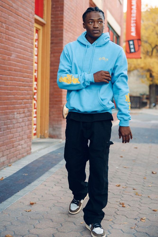 Iceice's fit featuring Orbit Collective, Jordan