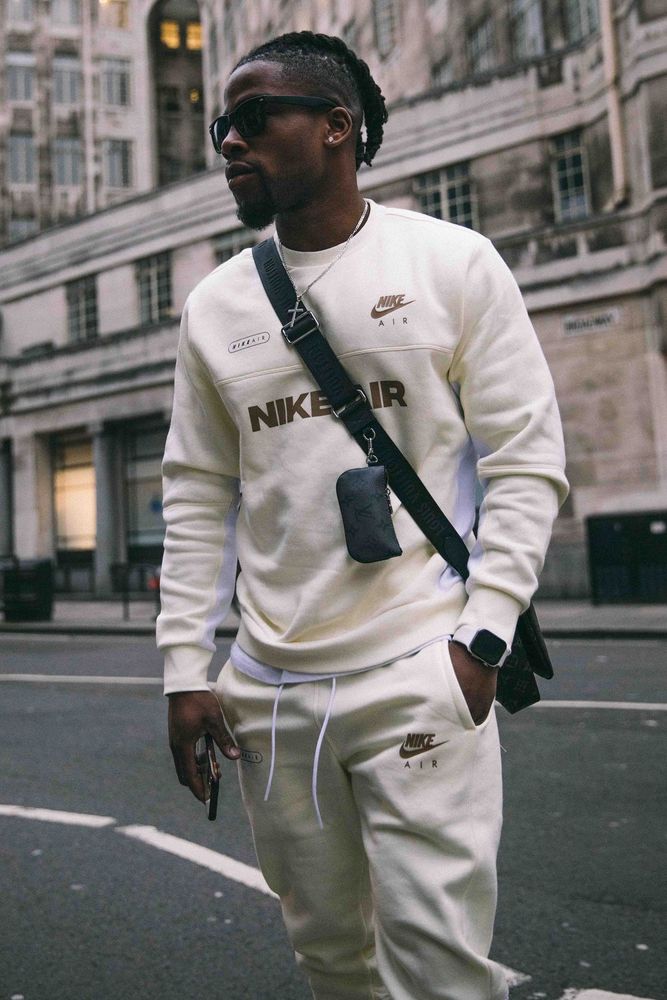 Obi's fit featuring Nike, Louis Vuitton | 6228a7b049c583180f8fe56c, 60ae85b3a0a252b7ae445997, 6087743a32ece073ea5767b8, 60a8b50ea927ba7d60aa4249, 6158f96a96bd41e5feac46bf, 6094a1e9596591b9765dae70, 60aed238a0a252b7ae4459cd