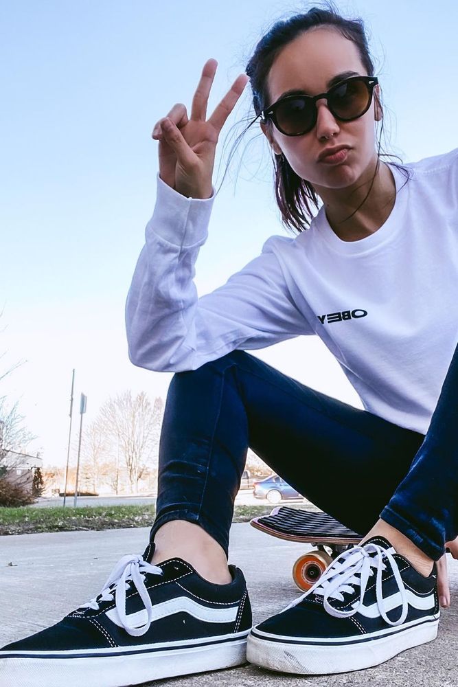 MandyJoey's fit featuring Vans, Obey
