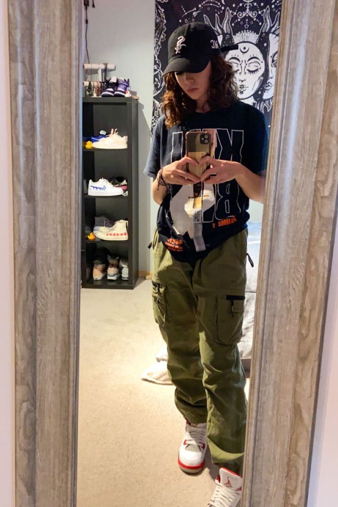 Laurenli's fit featuring Lids, Urban Outfitters, Stussy, Nike