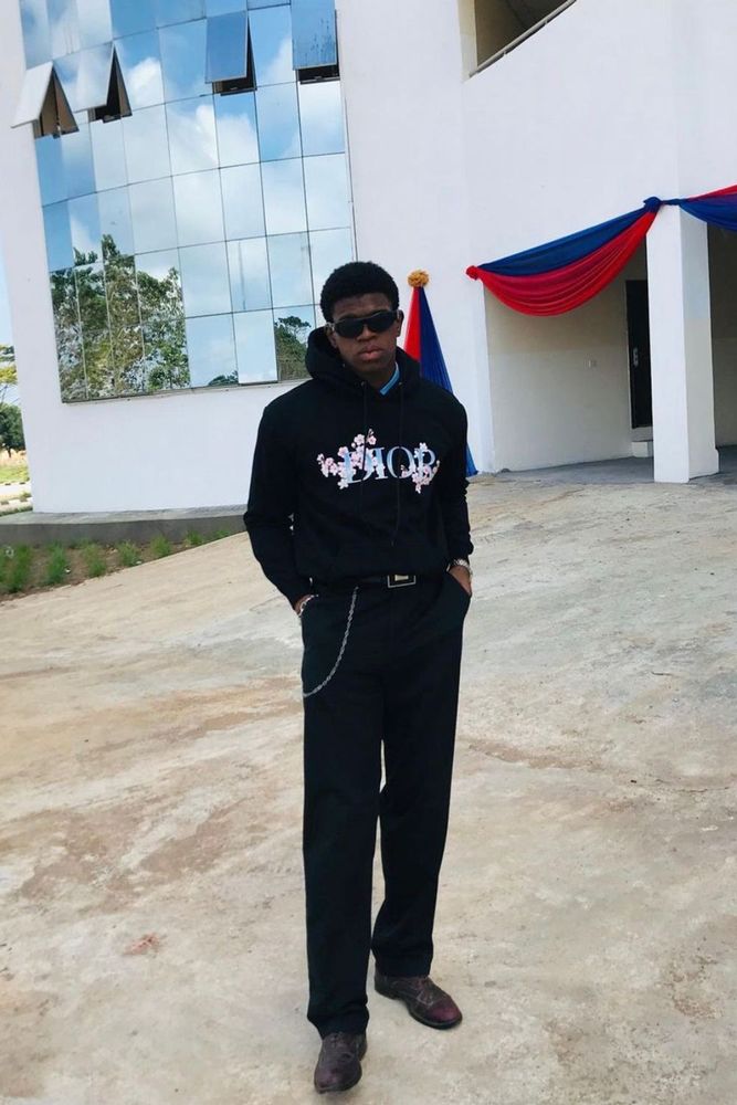 KHARLESGRAM's fit featuring Gucci, Alden, Mario Valentino, Dior, Hermes | [object Object]