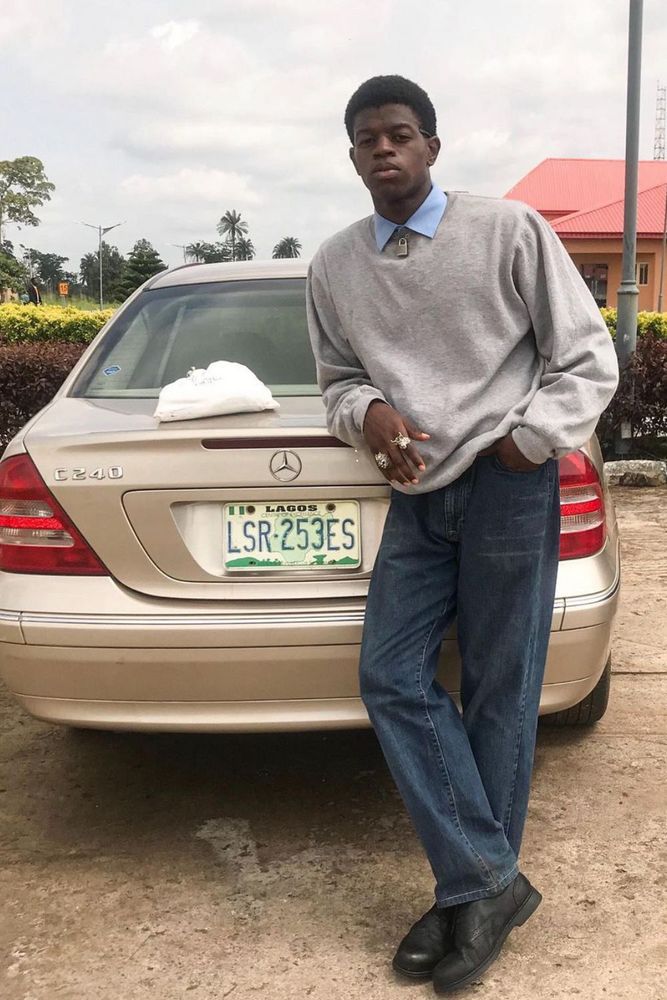 KHARLESGRAM's fit featuring Hugo Boss, GAP, Polo by Ralph Lauren, Alexander McQueen, Red Wing Shoes | [object Object]