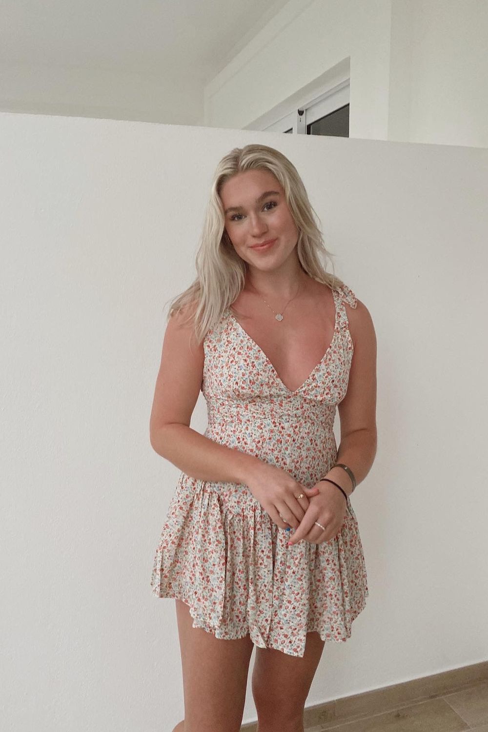Laineybuhler's post featuring ASOS. Feeling vacation