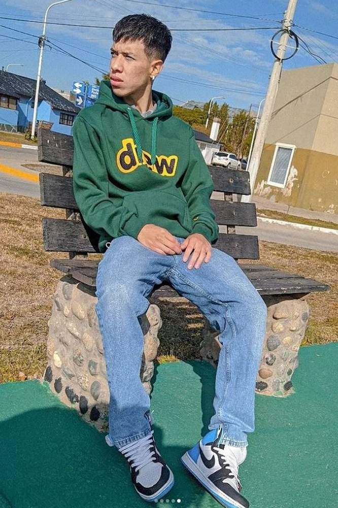 tomasb's fit featuring Pull&Bear, DREW, Nike | [object Object], [object Object], [object Object]