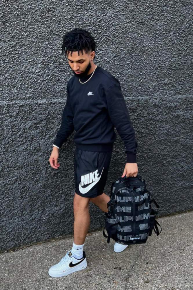 THendrix's fit featuring Nike, Supreme