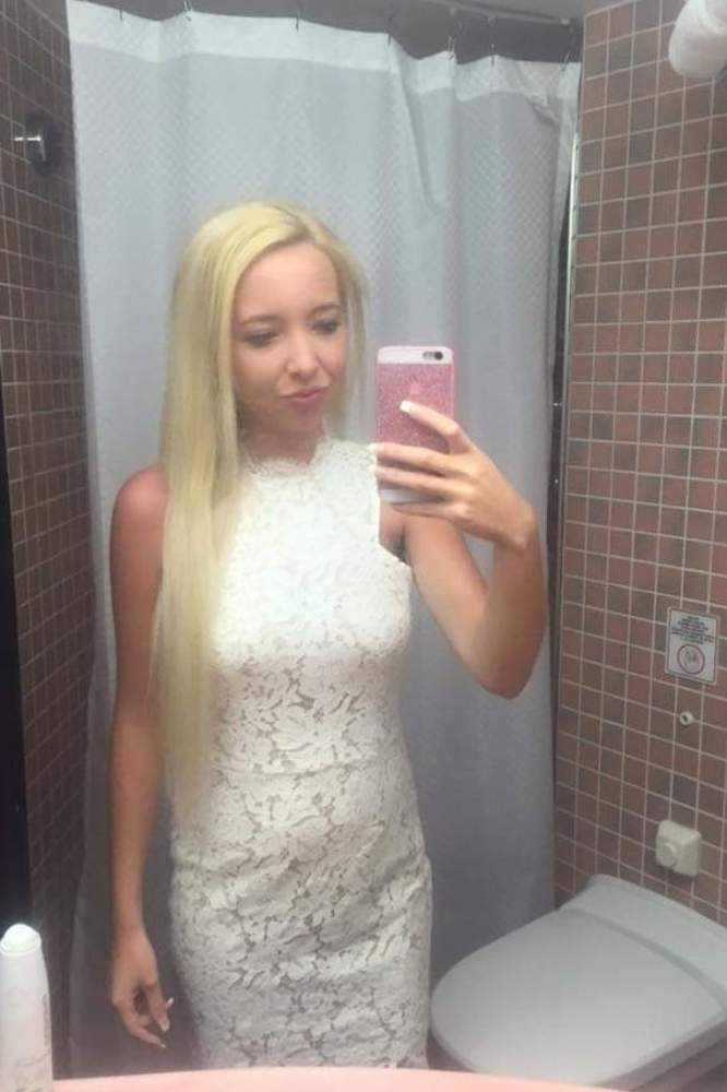 Lydia96's fit featuring Pretty Little Thing | [object Object]