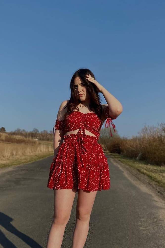 Lore's fit featuring SHEIN