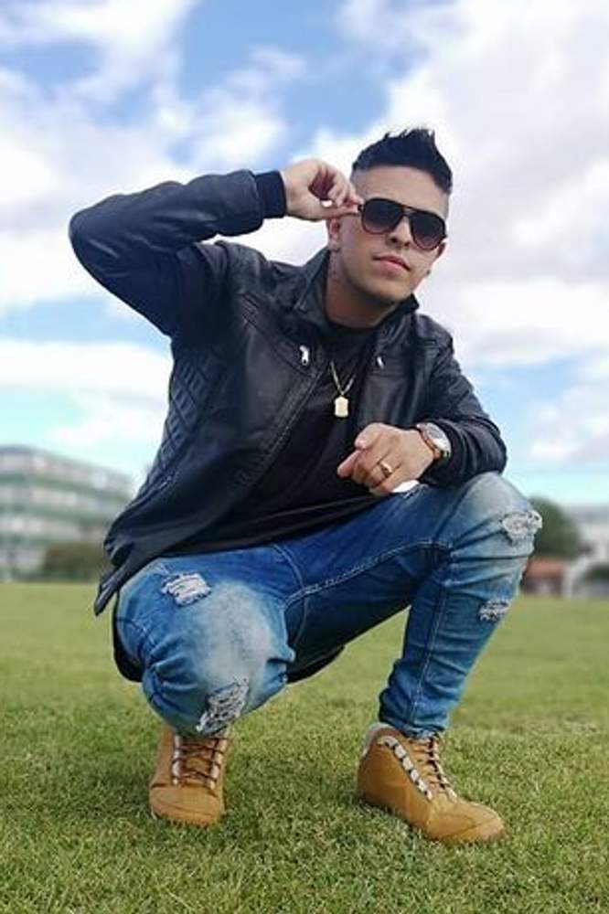 stevenrn's fit featuring Guess, Levi's, Florsheim | [object Object], [object Object], [object Object]