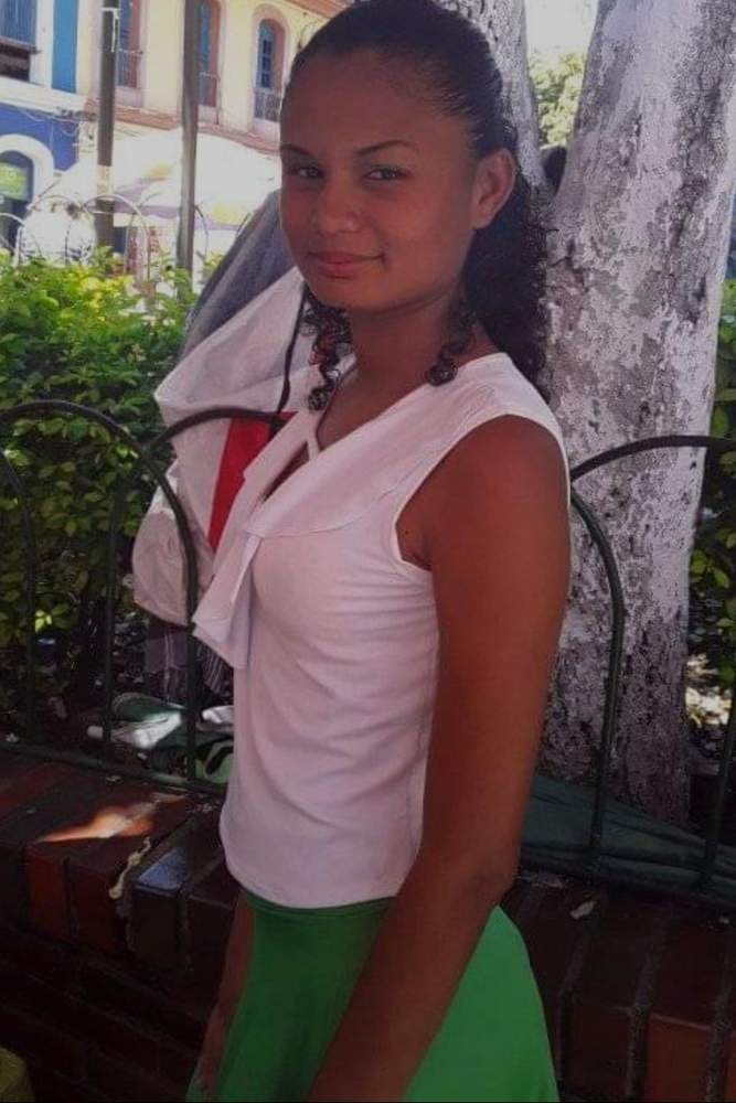 Yorgelis12's fit featuring Ferrari | [object Object], [object Object], [object Object]