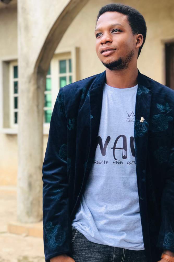 Oluwamayormikun's fit featuring Levi's, Gildan, Velvet Torch | [object Object], [object Object], [object Object]