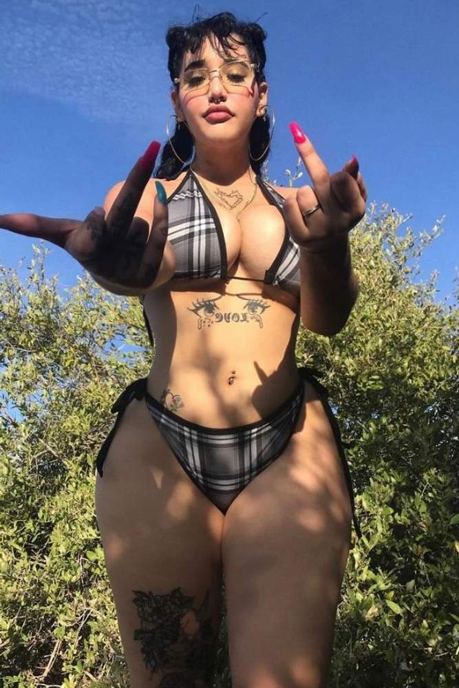 Maluxxx's fit featuring SHEIN, Amazon Basics, Pandora | [object Object], [object Object], [object Object], [object Object], [object Object]