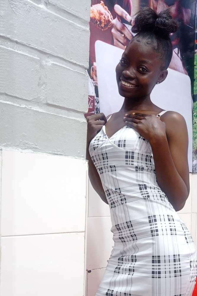 Ewaade's fit featuring AliExpress