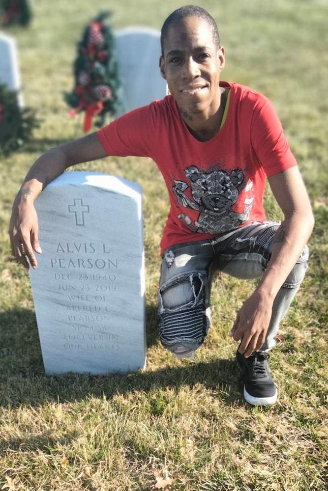 OhPea314's fit featuring Levi's, Signature by Levi Strauss, Nike