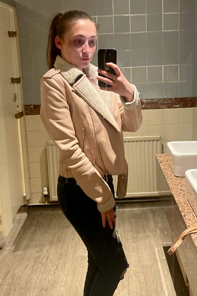 Zula112's fit featuring Lipsy