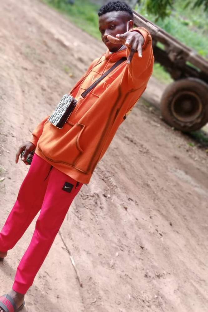 Willynshedo1's fit featuring Louis Vuitton, Nike | [object Object]