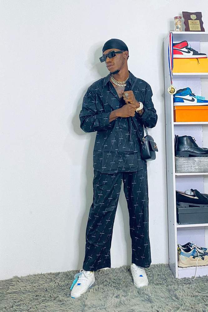 fiditril's fit featuring Balenciaga, Nike, Gucci, Vintage, Prada | [object Object], [object Object], [object Object], [object Object], [object Object]