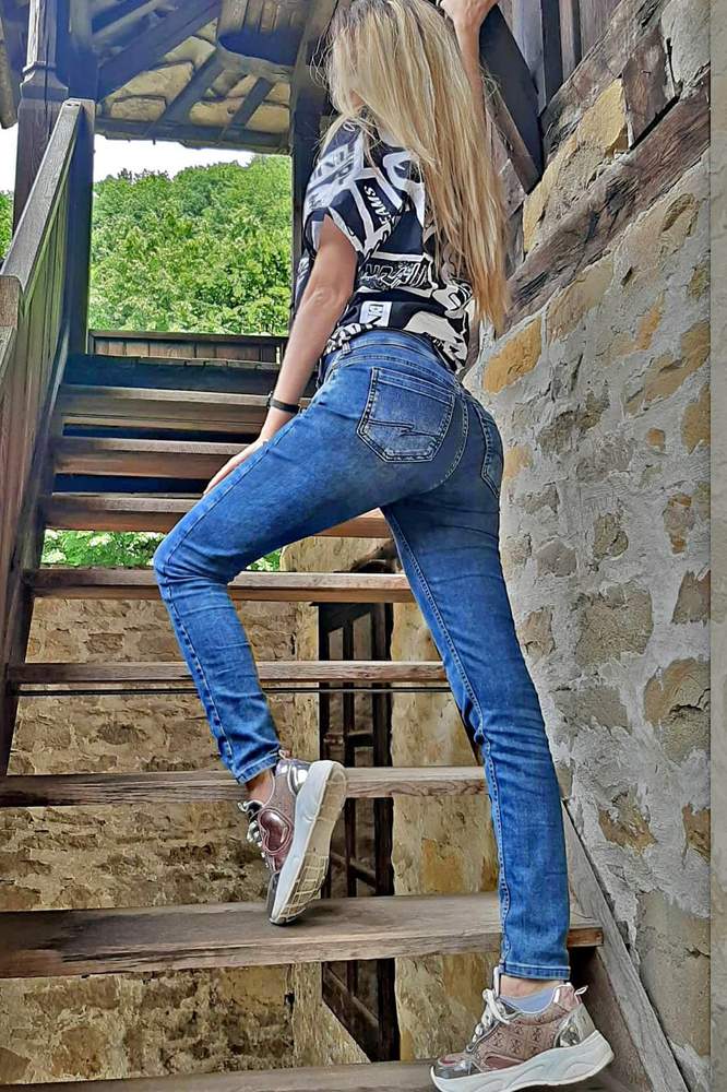 AddictBoutique's fit featuring Addict Boutique, Guess | [object Object], [object Object], [object Object]