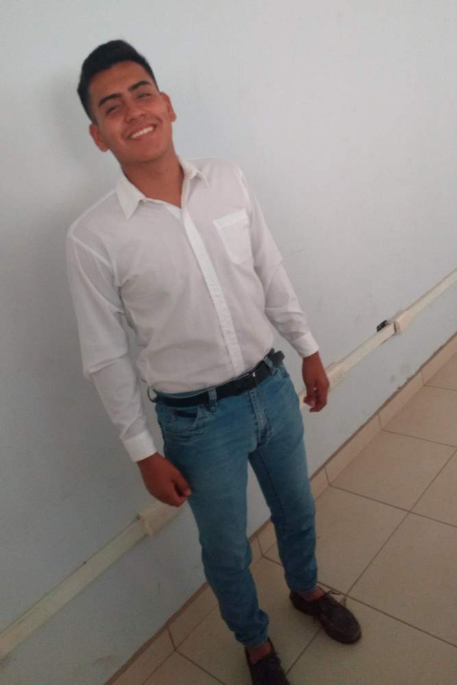 Frxn's fit featuring American Eagle, Sperry