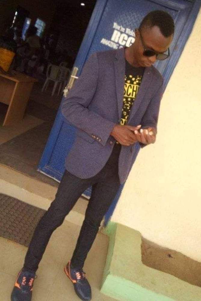 Emperorr's fit featuring Hugo Boss, Wrangler, Ray-Ban