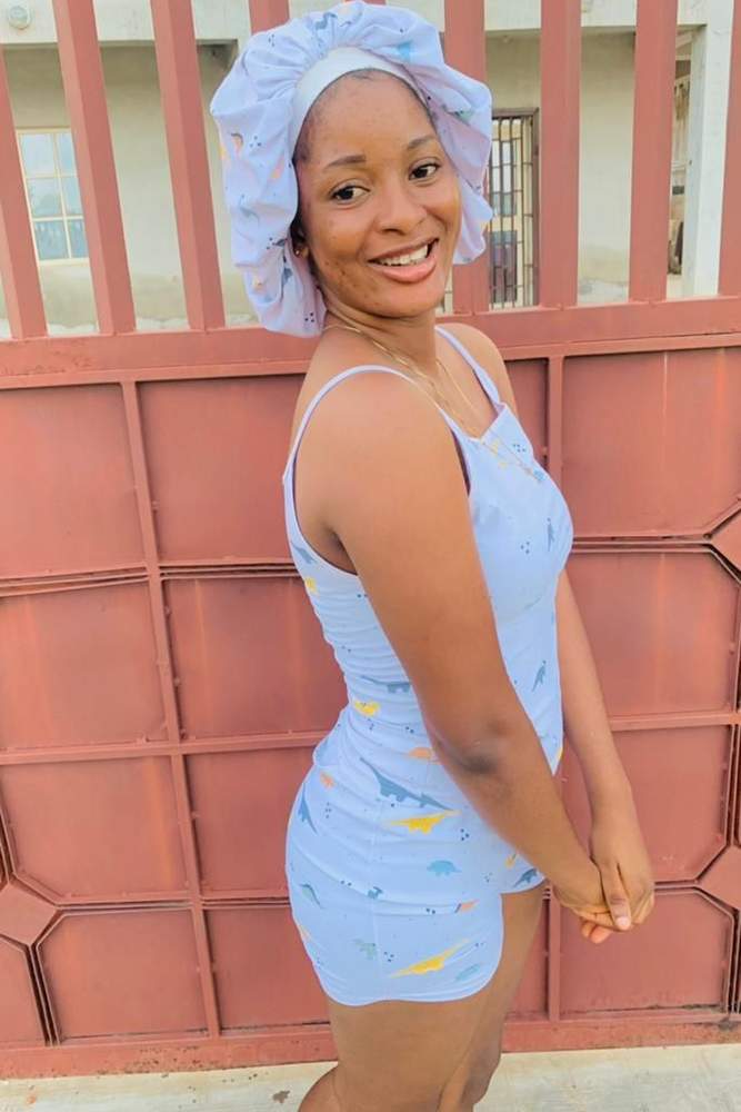 Ewadarasimi's fit featuring H&M