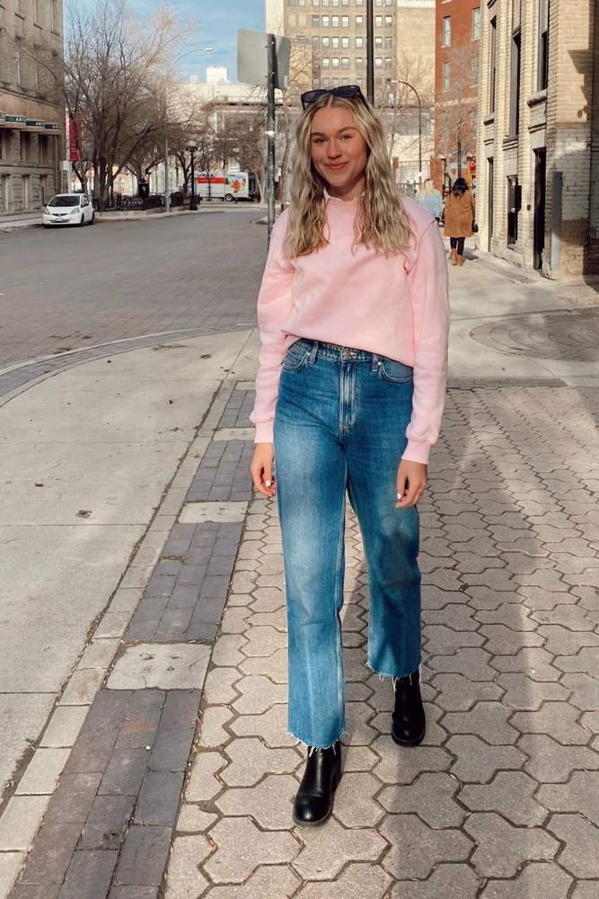 Laineybuhler's fit featuring Lee, TNA, H&M, Quay Australia | 60da29247b72a58a5051db5b, 608f75cc7242cabb012a30f5, 6058c275a89de8060b148395, 608f71297242cabb012a30e7, 608f75cc7242cabb012a30f6