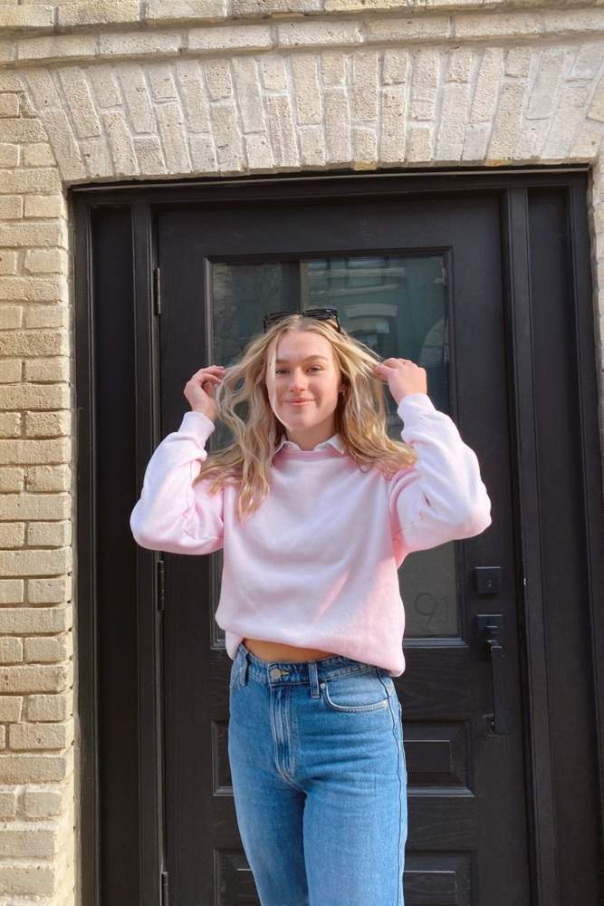 Laineybuhler's fit featuring Lee, TNA, H&M, Quay Australia | 60da29247b72a58a5051db5b, 608f75cc7242cabb012a30f5, 6058c275a89de8060b148395, 608f71297242cabb012a30e7, 608f75cc7242cabb012a30f6