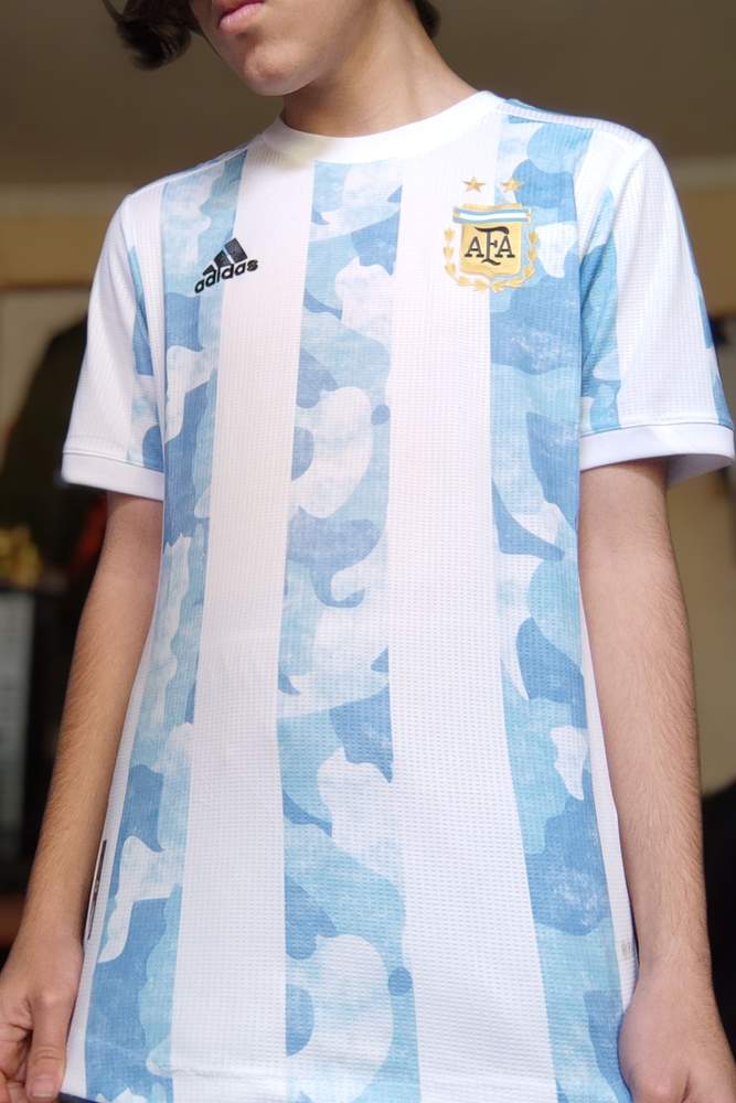 CristobalDBZ's fit featuring Adidas | [object Object]