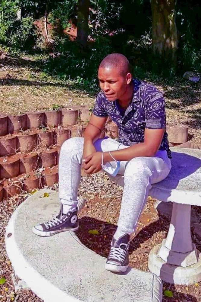 Mvuyisi031's fit featuring Mr Price, Converse | [object Object]