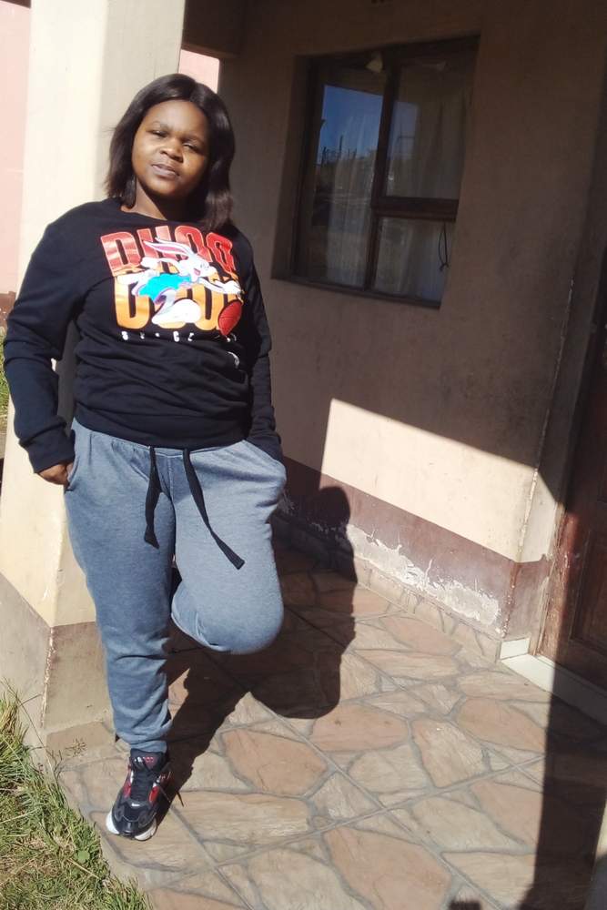 YonceM's fit featuring Amazon Basics, Nike