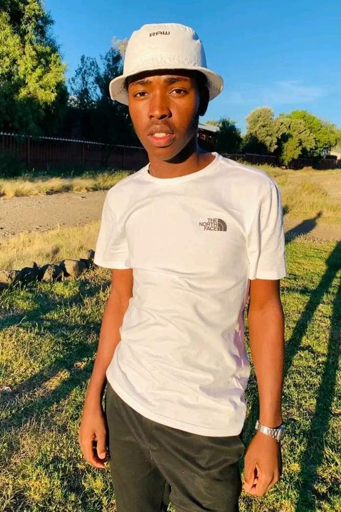 Law2023's fit featuring Casio, G-Star RAW, The North Face | [object Object], [object Object]