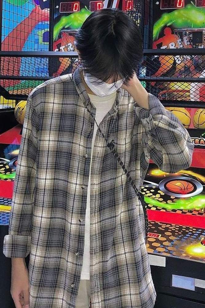 earnwdryx's fit featuring Shopee | [object Object]