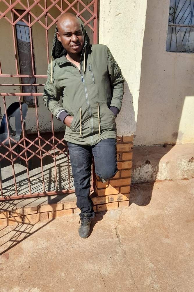 Paulomaloke's fit featuring Mr Price | [object Object], [object Object], [object Object], [object Object]