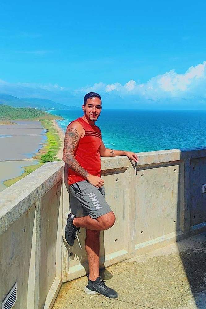 Danielvz's fit featuring Adidas, Nike | [object Object]