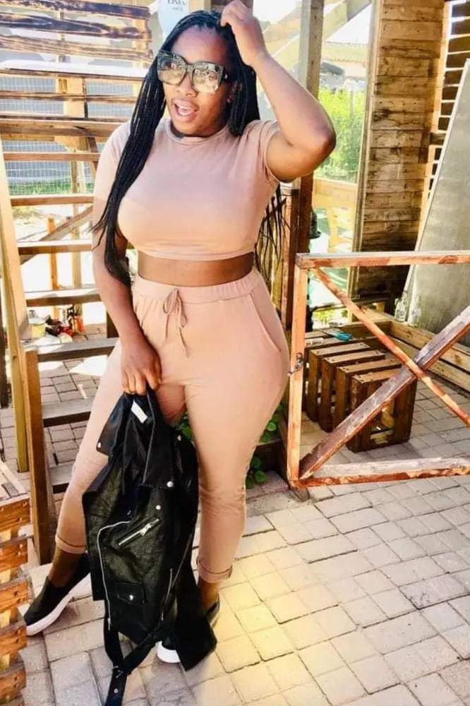 Hlalumii's fit featuring Zara