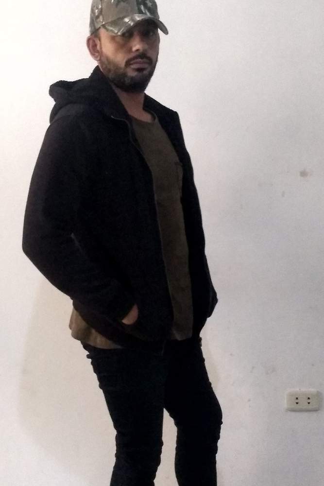 Cacique89's fit featuring Zara, Levi's, Vans | [object Object]