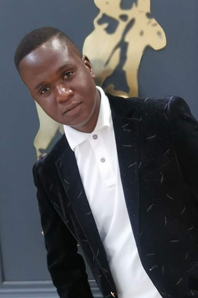 Emanue's fit featuring H&M, SHEIN | [object Object]