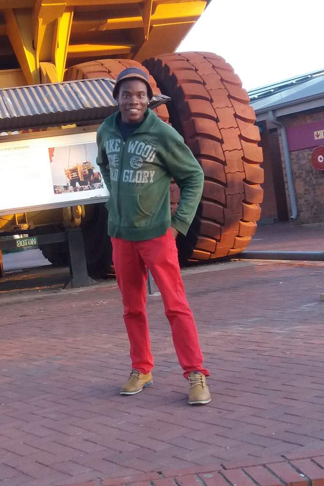 SonofReality's fit featuring Dickies, Puma | [object Object]