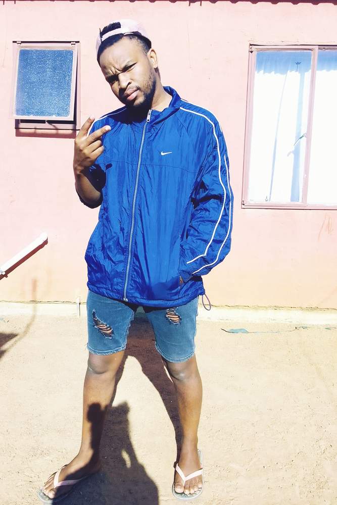 Finda's fit featuring Nike, H&M, Mr Price | [object Object], [object Object], [object Object], [object Object]