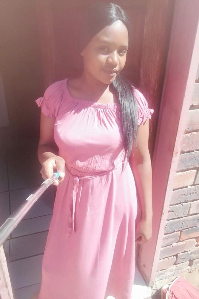 Manama's fit featuring Dress the Population | [object Object]