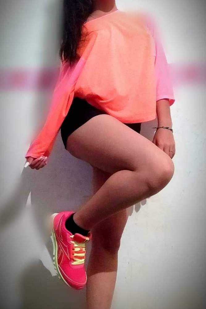 Emybby's fit featuring Reebok