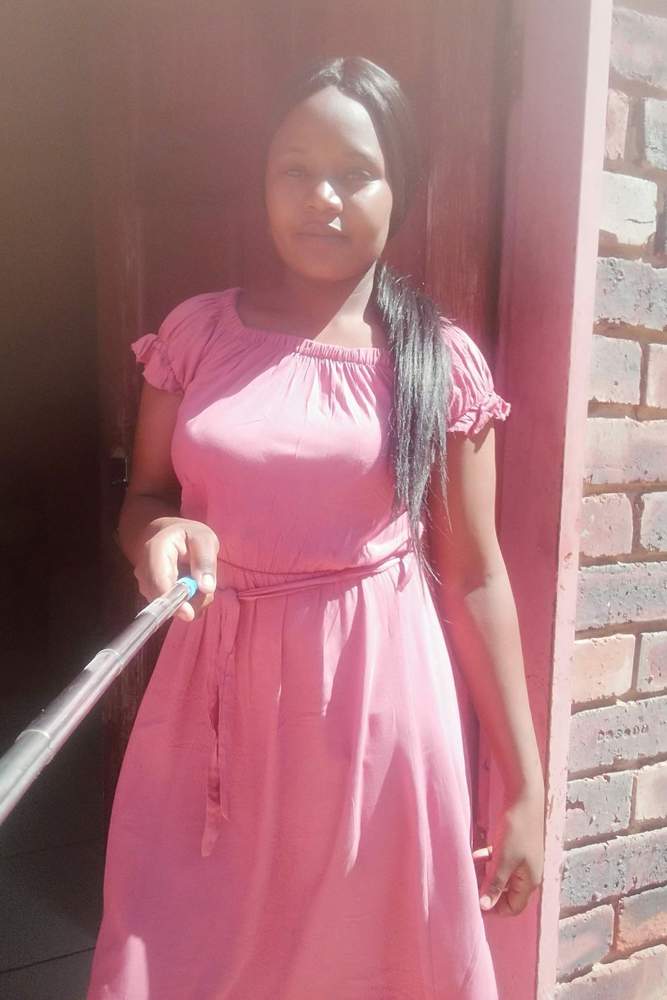 Manama's fit featuring Dress the Population | [object Object]