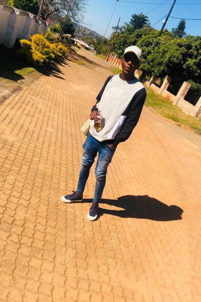 Osimani's fit featuring Nike, Adidas