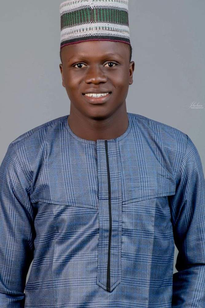 Toluene's fit featuring Dejiandkola | [object Object], [object Object], [object Object]